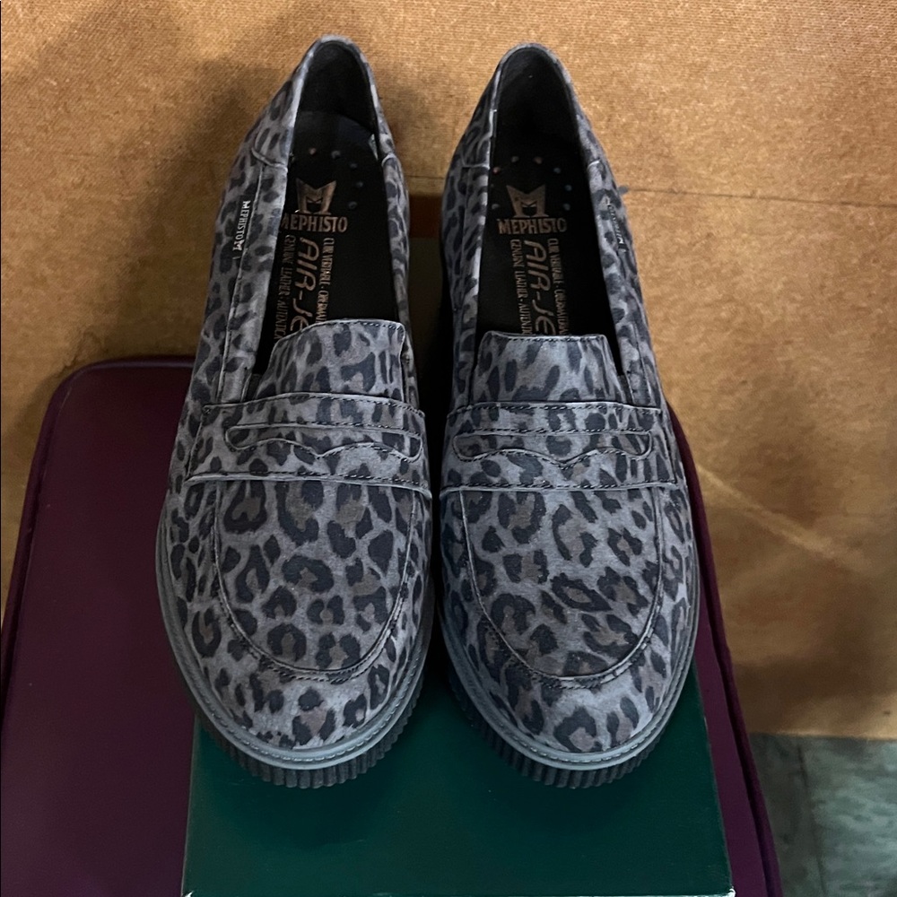 Mephisto Women's Gray Leopard Loafers